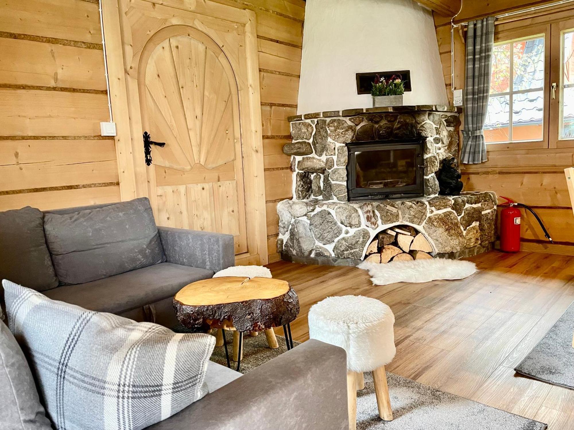 Ferienhaus Goralski W Ogrodzie Z Jacuzzi, Basenem I Sauna